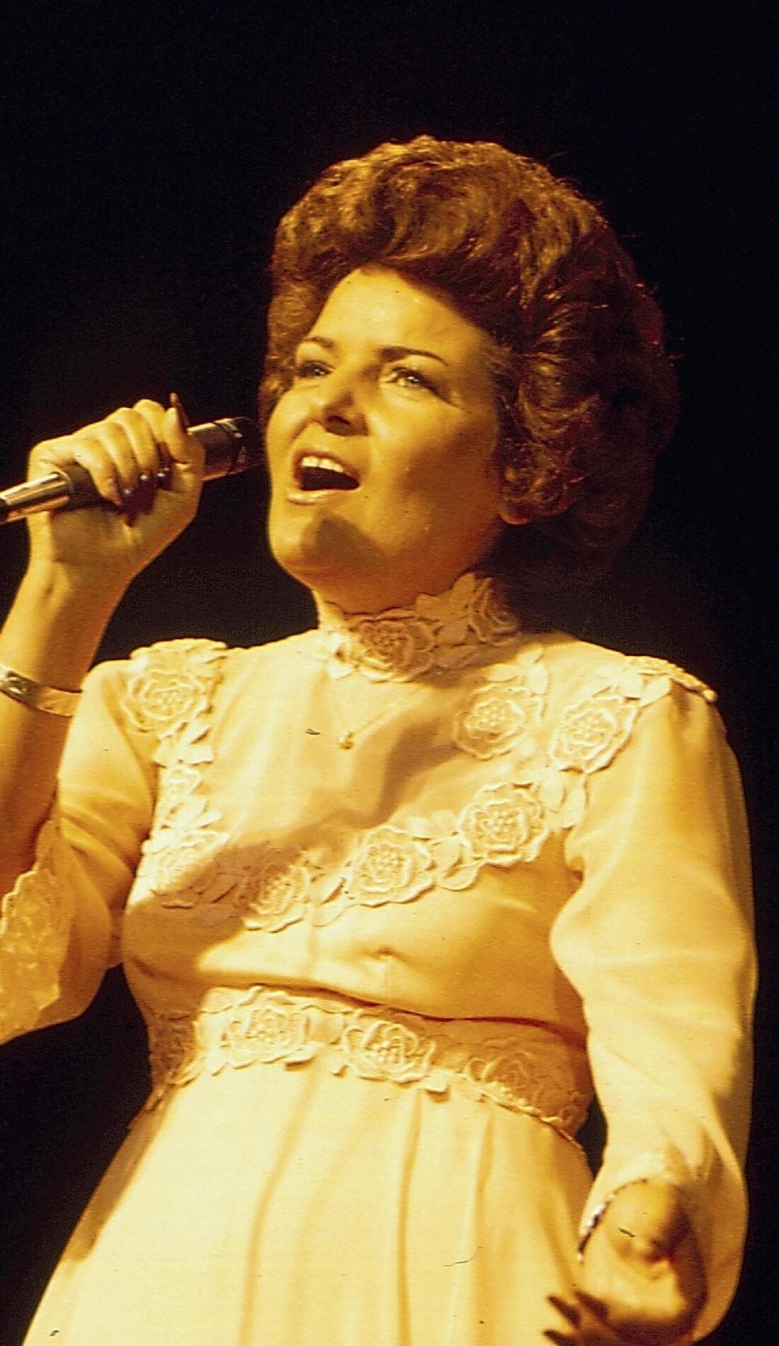 Jeanne Pruett promotional image for upcoming events and ticket sales