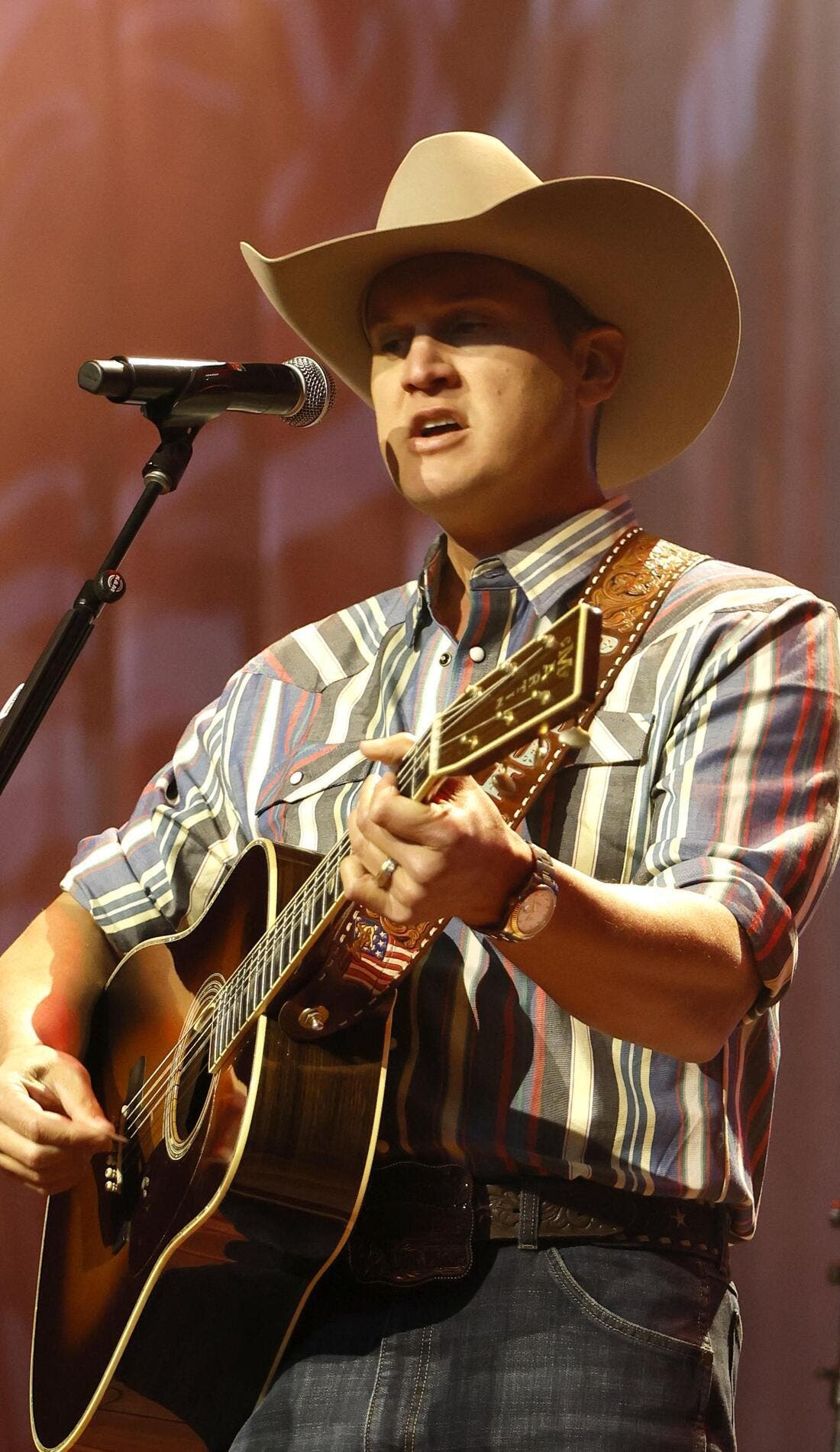 Jon Pardi promotional image for upcoming events and ticket sales in Wilmington