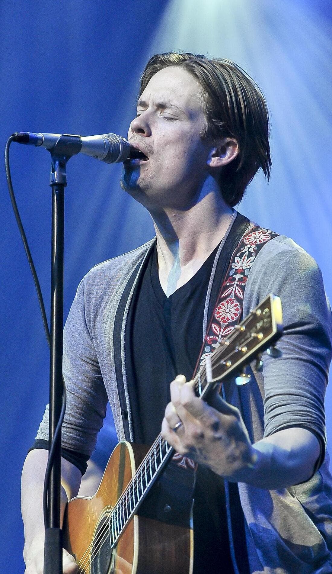 Jonny Lang promotional image for upcoming events and ticket sales