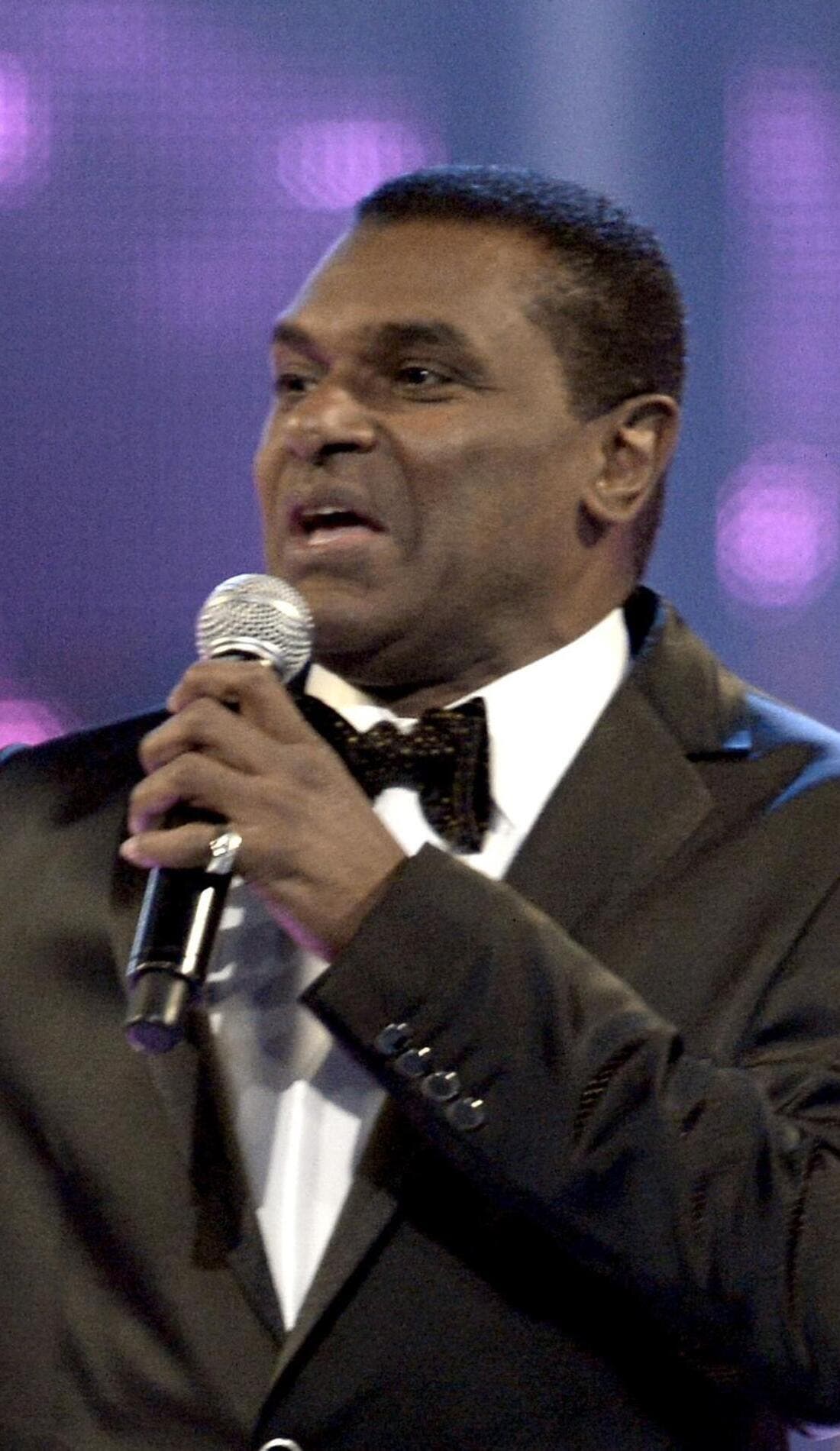 Jose Alberto promotional image for upcoming events and ticket sales