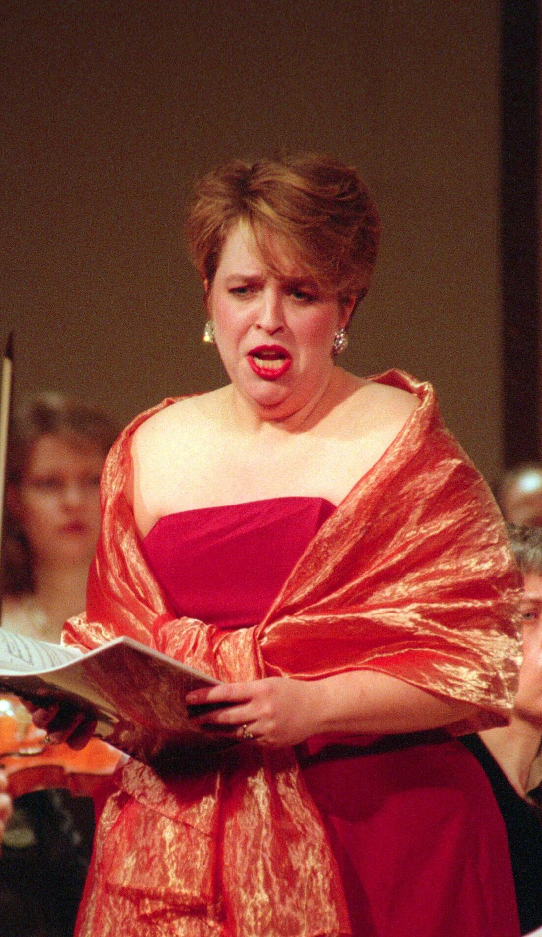 Karina Gauvin promotional image for upcoming events and ticket sales