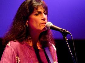 Karla Bonoff