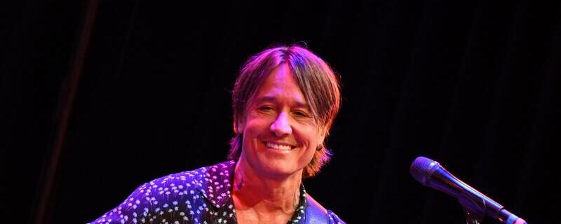 Keith Urban at Fontainebleau at LIV Las Vegas