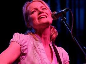 Kelly Willis