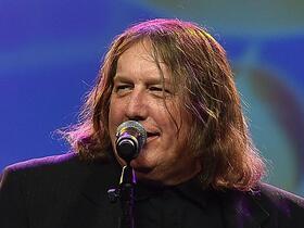 Kev-E-Kev & AK-B-Keep On Doin (激レアオリジナル) KEV-E-KEV & AK-B ‎/ LISTEN TO THE MAN (12