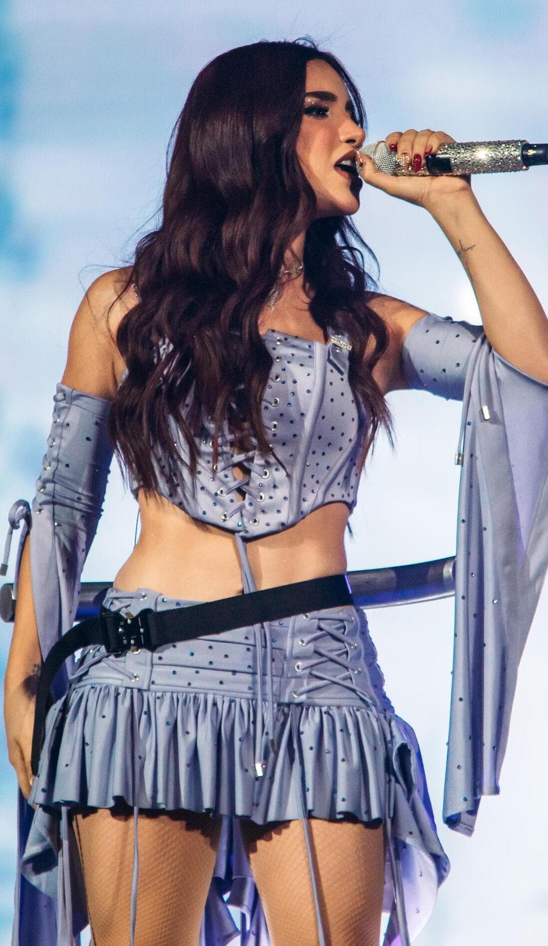 Kim Loaiza promotional image for upcoming events and ticket sales