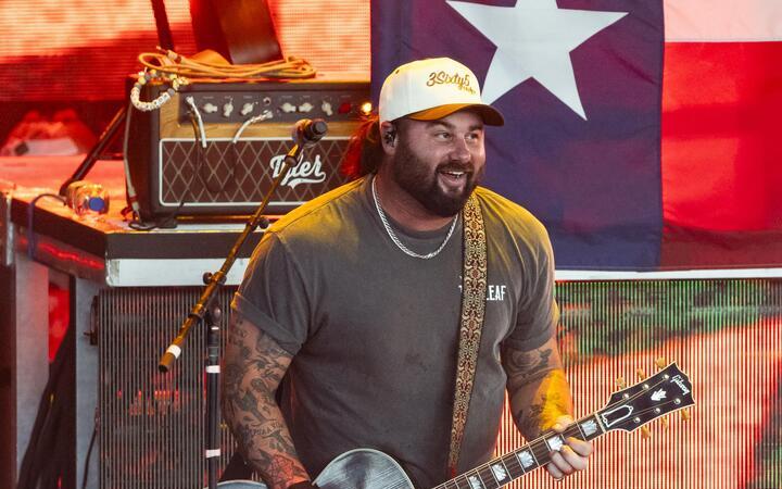 Koe Wetzel with Ole 60, Bayker Blankenship and Logan Jahnke