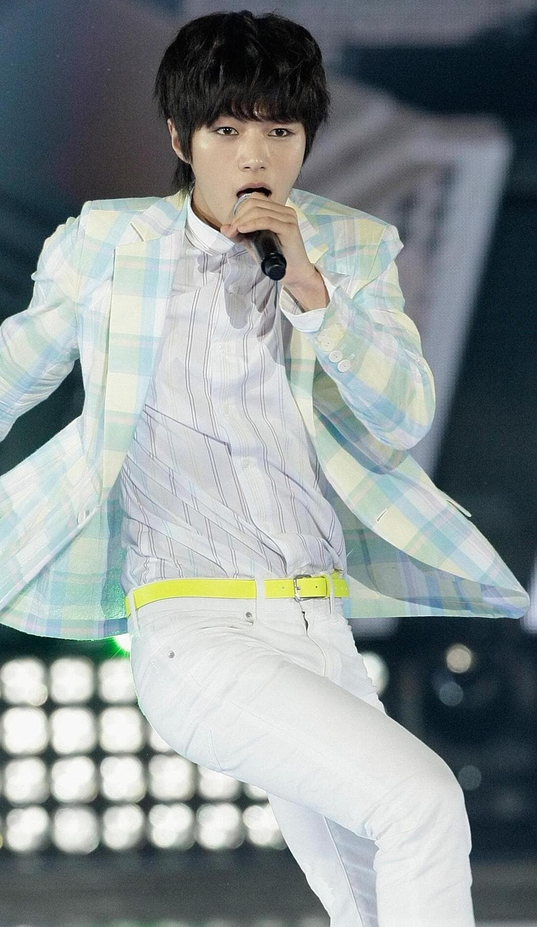 L promotional image for upcoming events and ticket sales