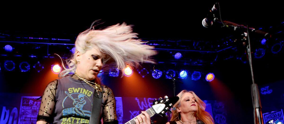 L7 (Band) - XL Live