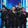 La Arrolladora Banda El Limon image