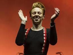 La Roux