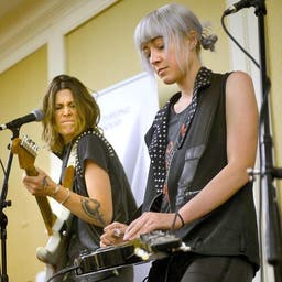 Larkin Poe