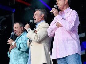 Larry Gatlin & The Gatlin Brothers