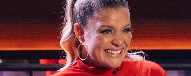Lauren Alaina at Roxian Theatre