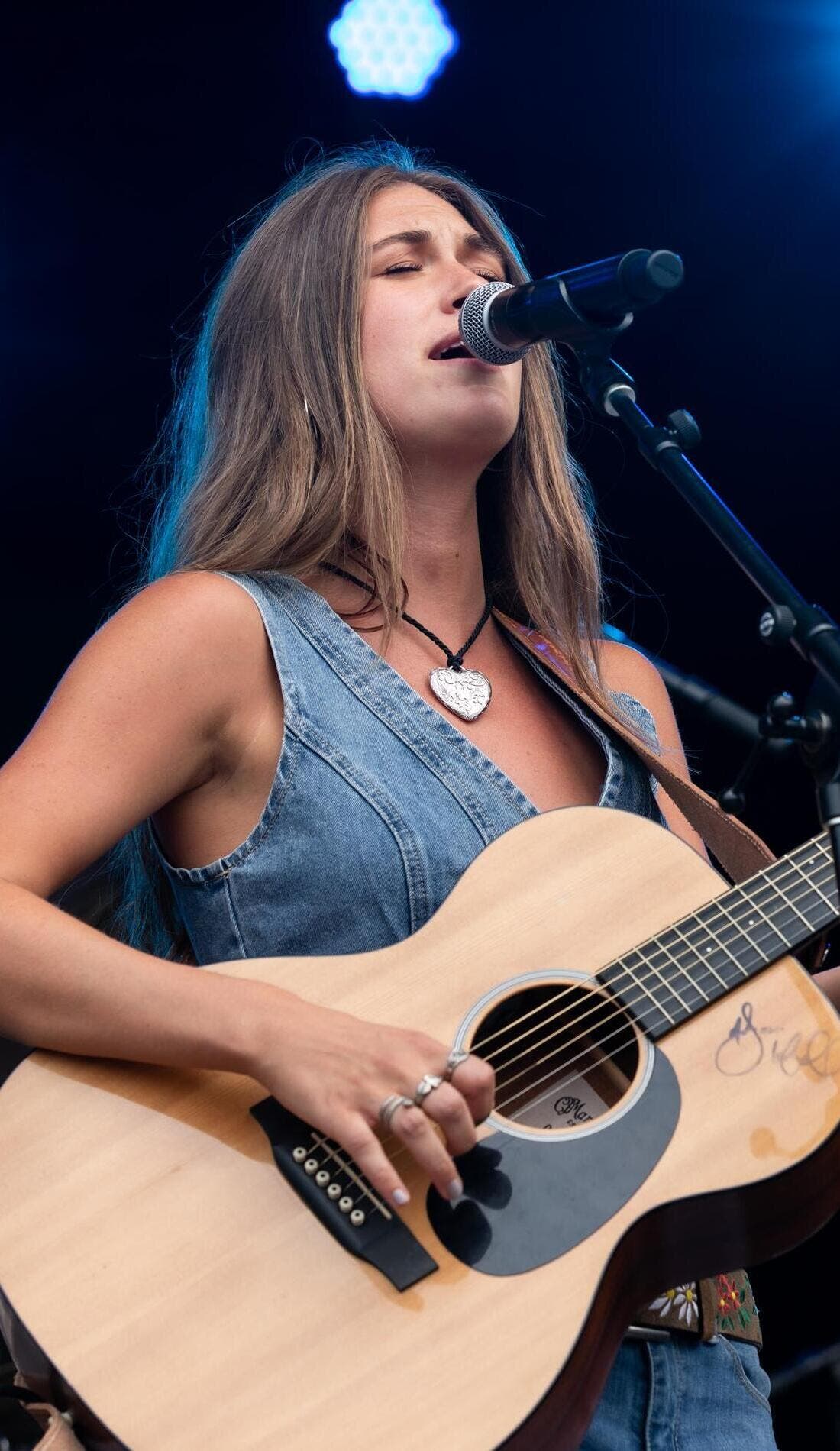 Lauren Watkins promotional image for upcoming events and ticket sales in Minneapolis