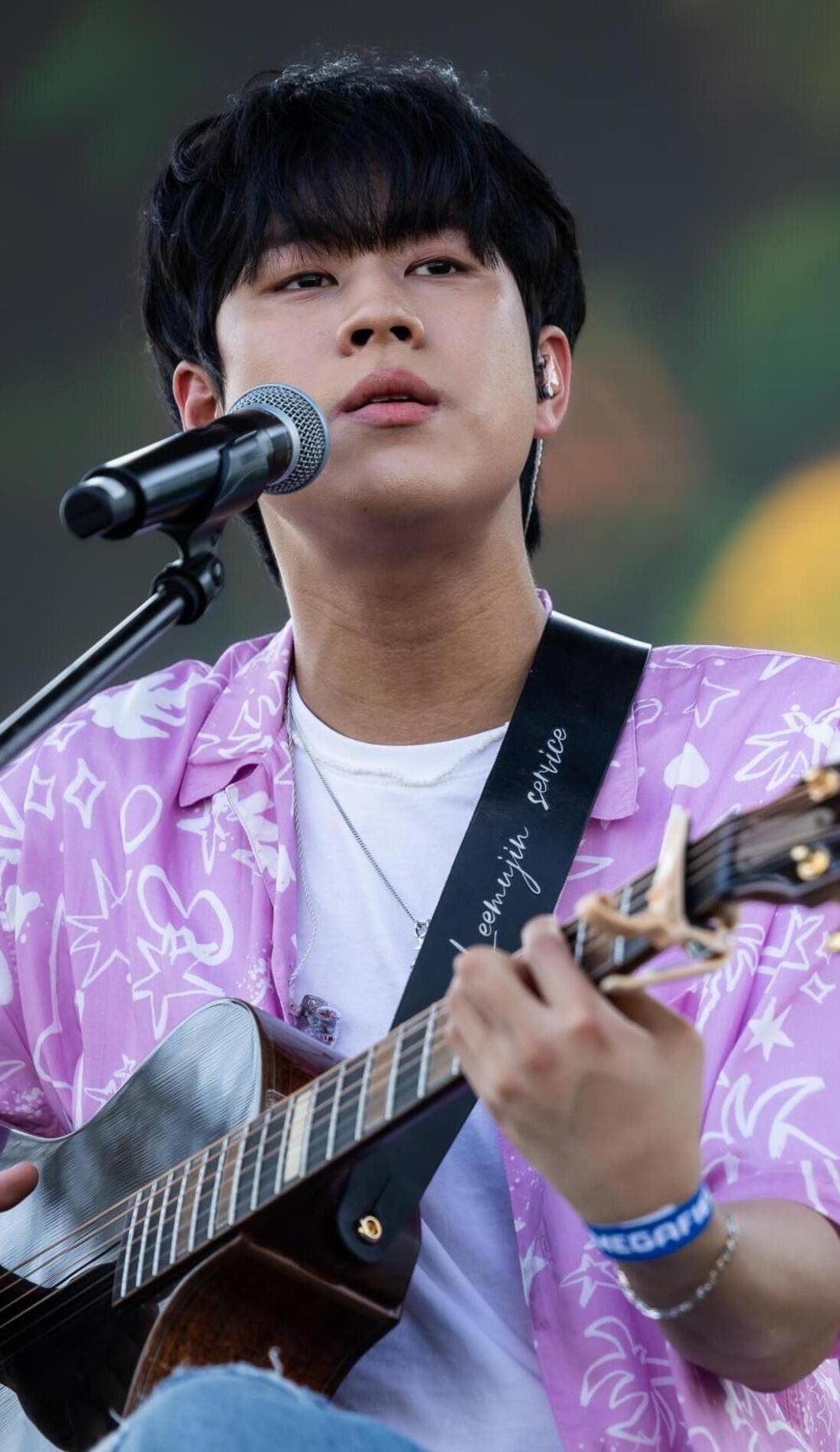 Lee Mu-jin promotional image for upcoming events and ticket sales