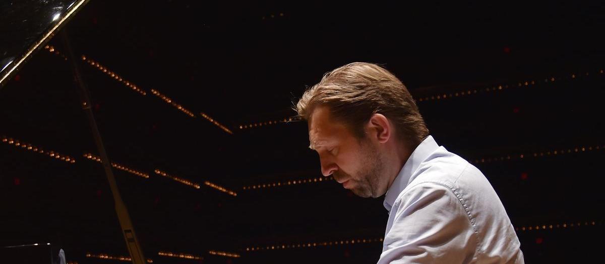 Leif Ove Andsnes - Chicago Symphony Center