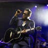 Leon Bridges image