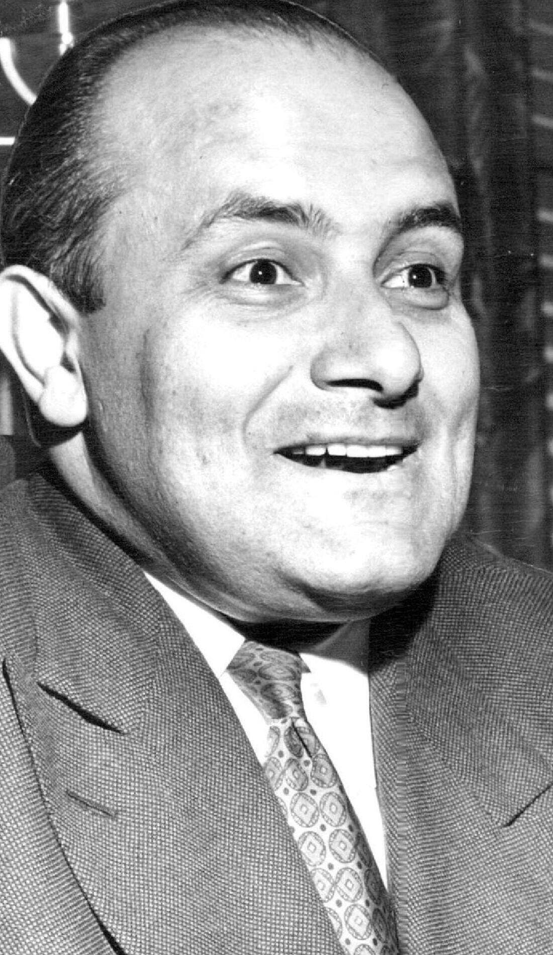 Leonard Warren promotional image for upcoming events and ticket sales