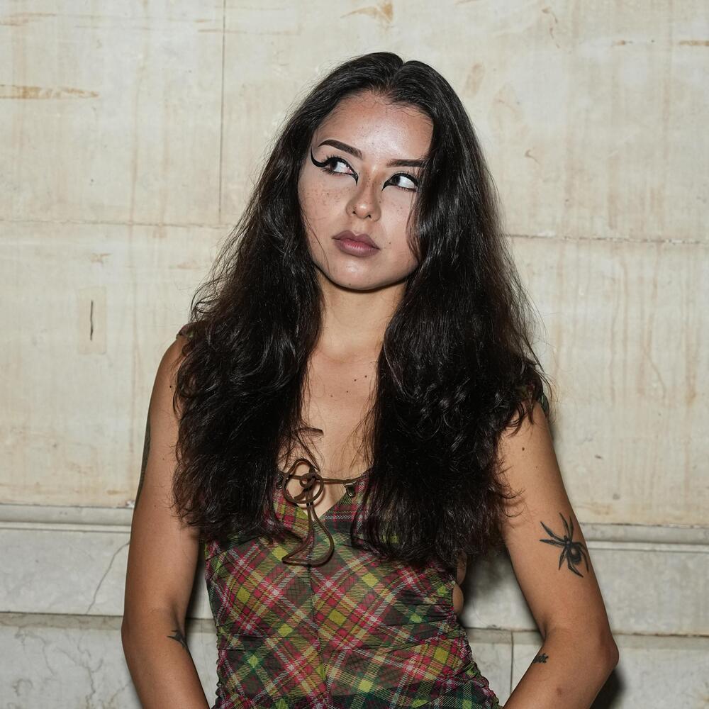 1000x1000.jpg?auto=webp&width=