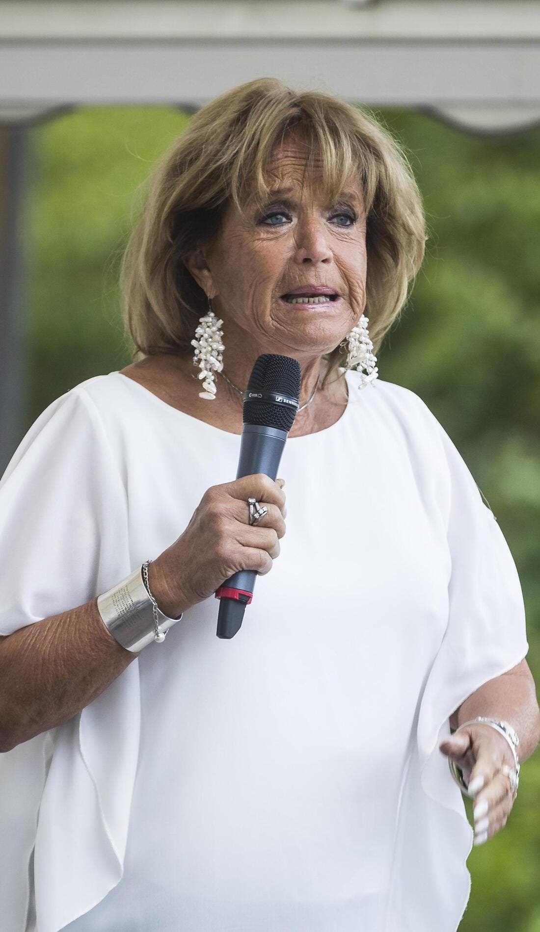 Lill Babs promotional image for upcoming events and ticket sales