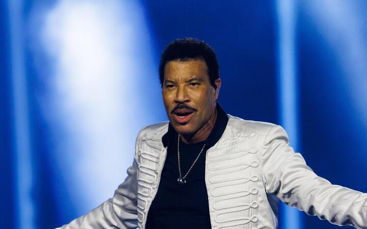 Lionel Richie with Earth, Wind & Fire tickets in Montreal (Centre Bell) -  Jul 5, 2026 at 7:30pm | SeatGeek
