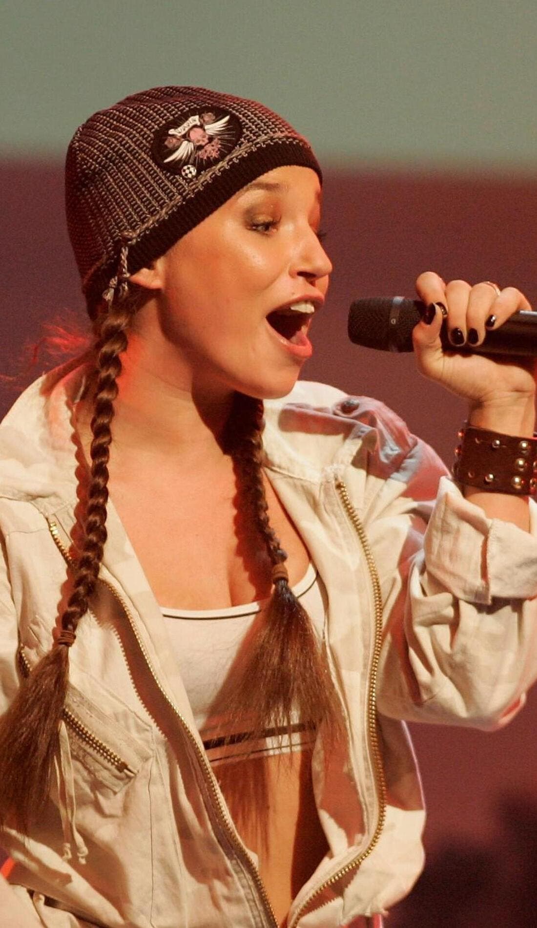 Liza Li promotional image for upcoming events and ticket sales