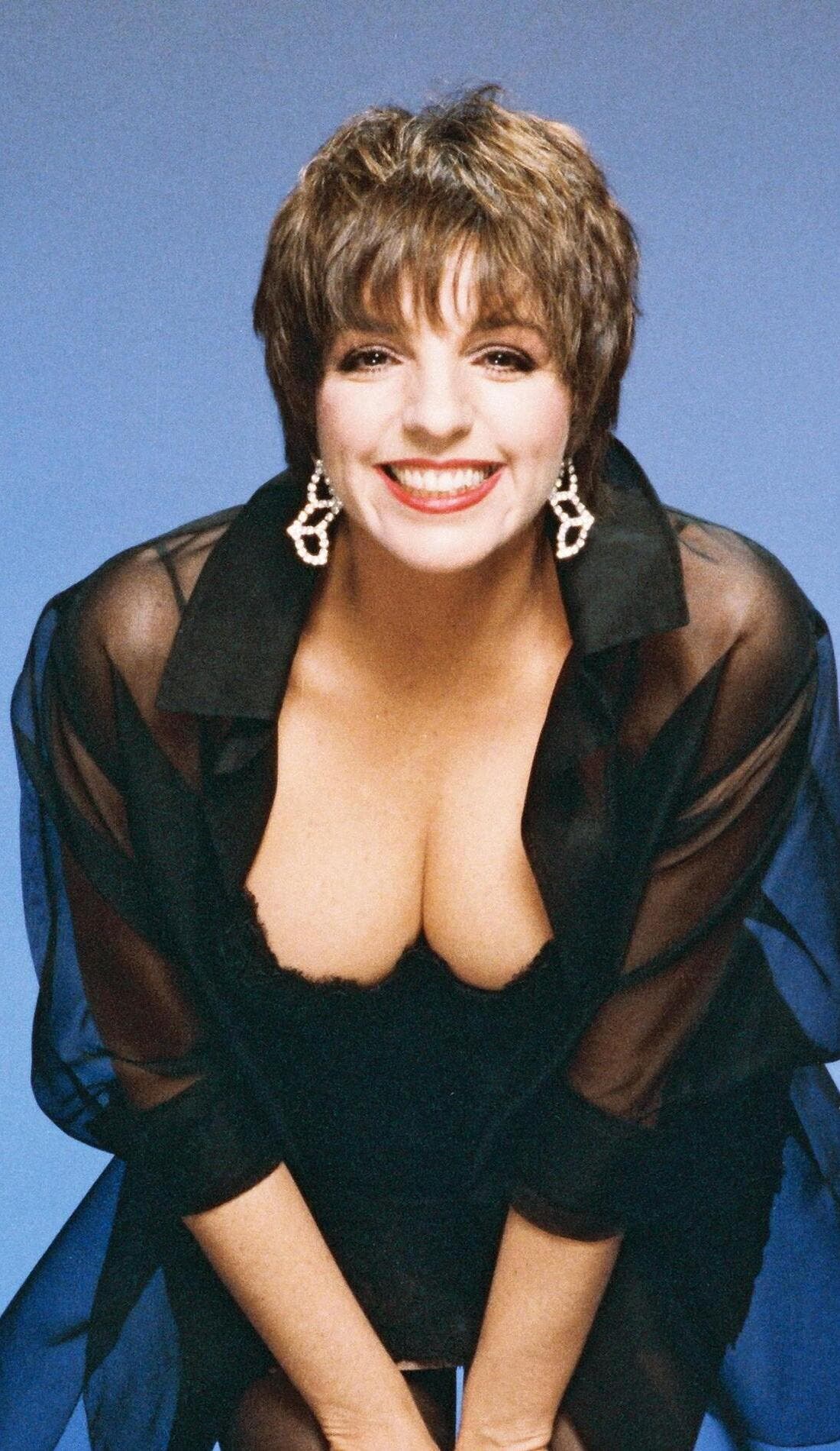 Liza Minnelli promotional image for upcoming events and ticket sales
