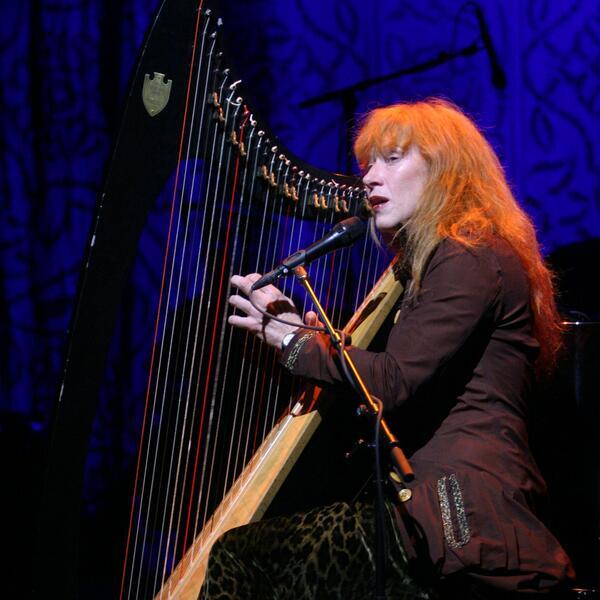 Loreena McKennitt image