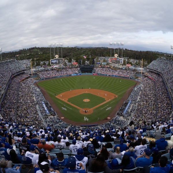 Los Angeles Dodgers Tickets 
