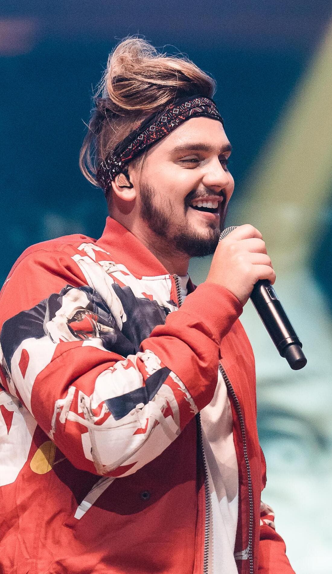 Luan Santana promotional image for upcoming events and ticket sales