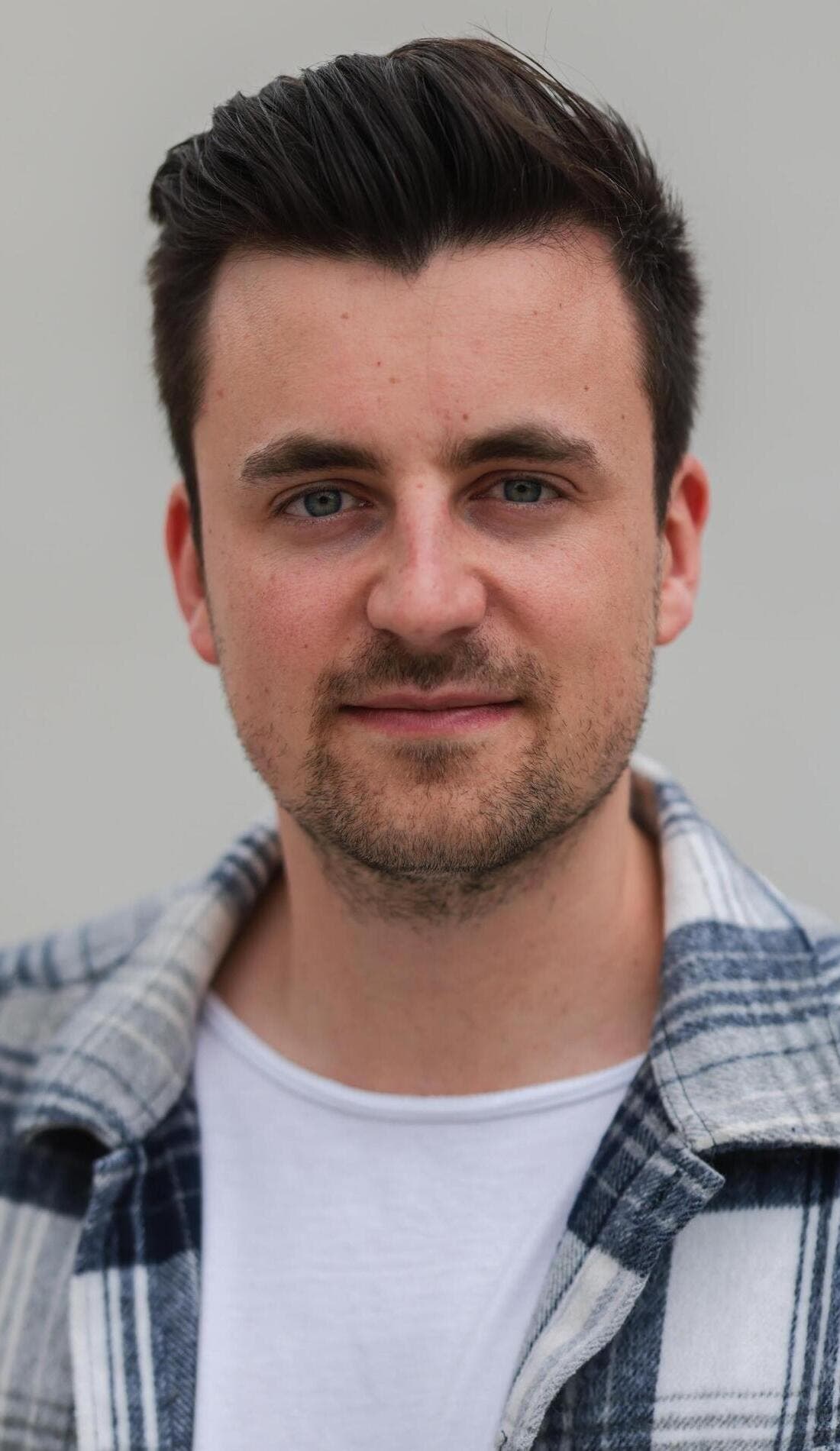 Luca Schreiner promotional image for upcoming events and ticket sales