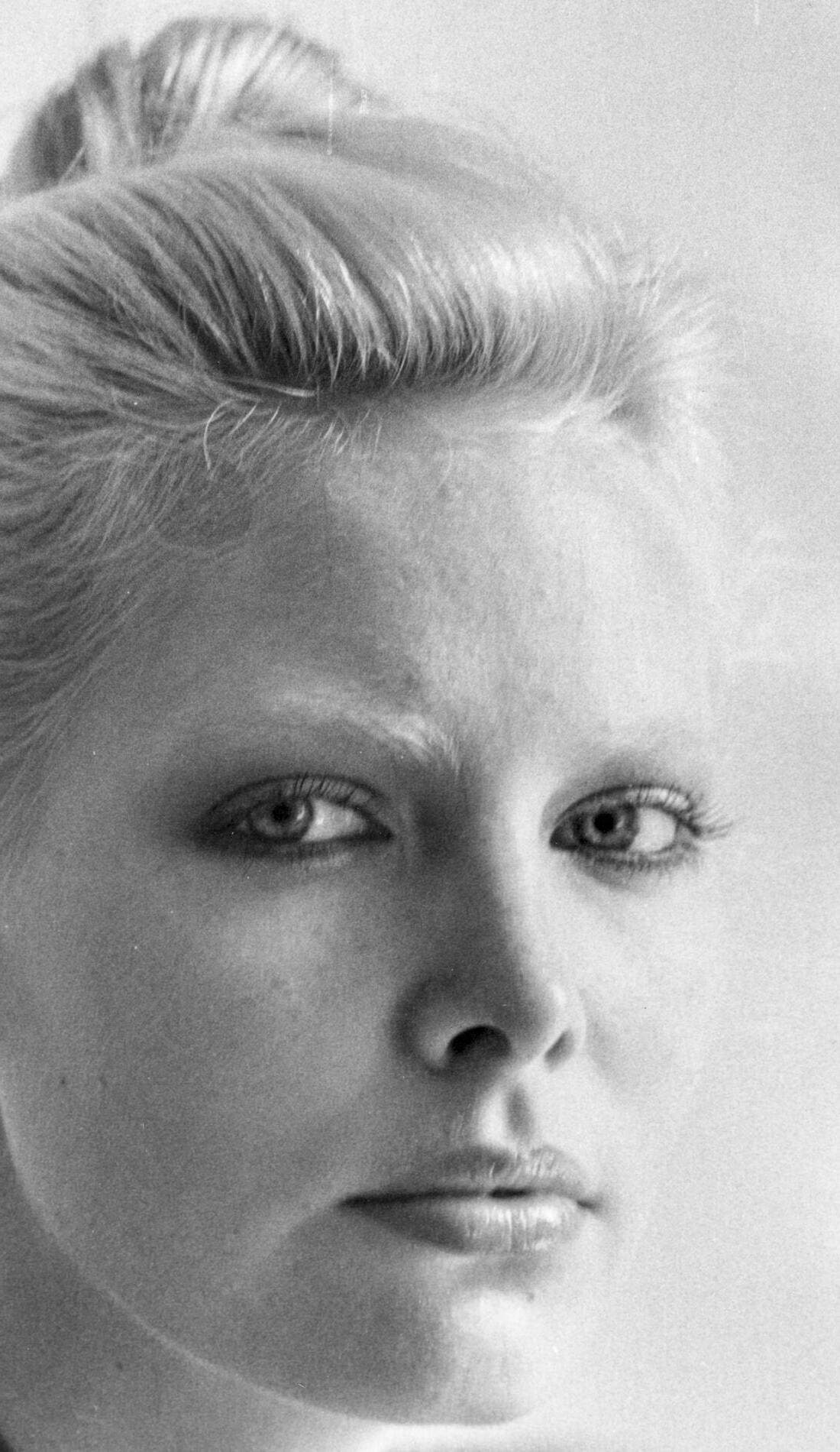 Madleen Kane promotional image for upcoming events and ticket sales