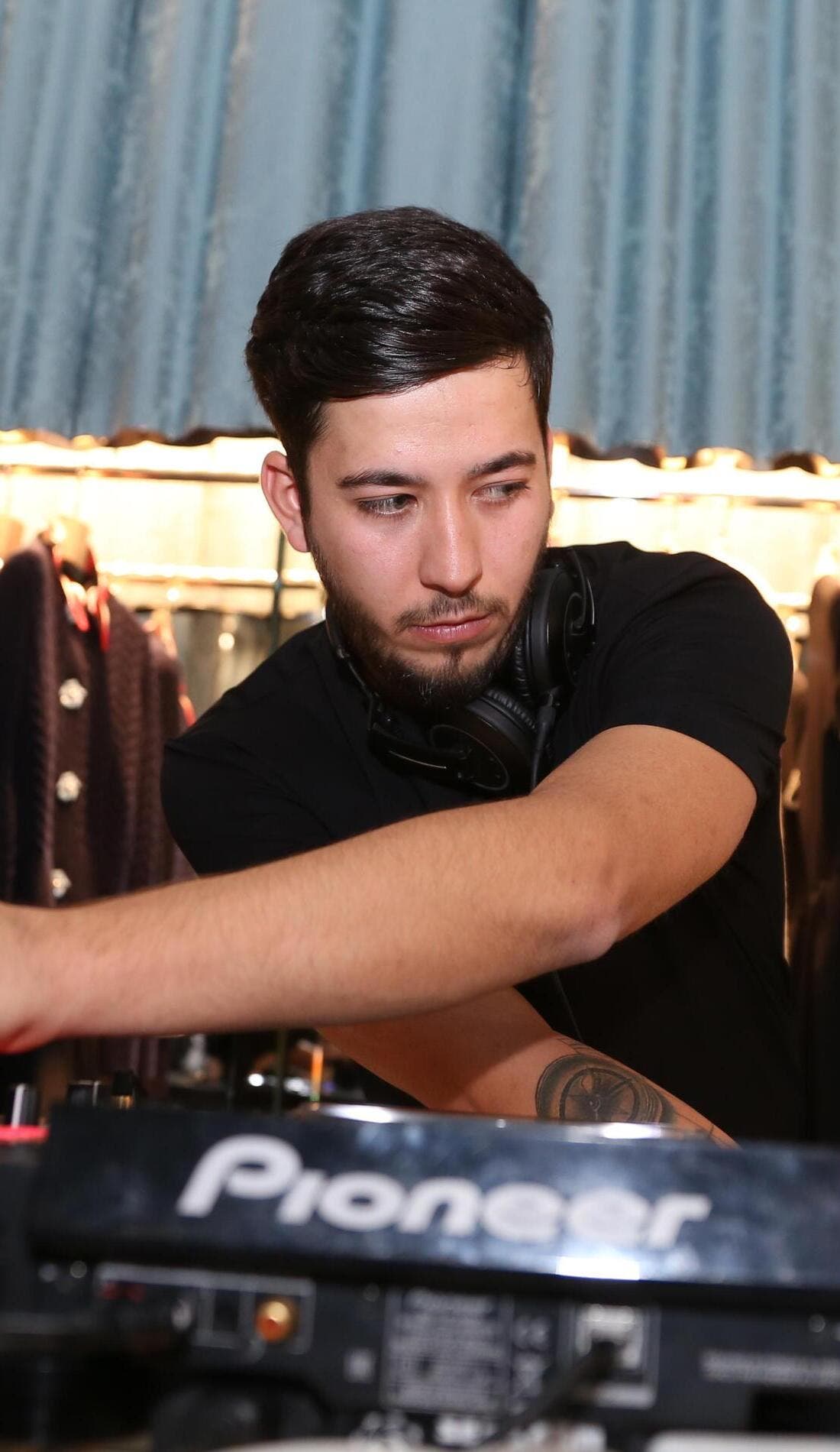 Mahmut Orhan promotional image for upcoming events and ticket sales