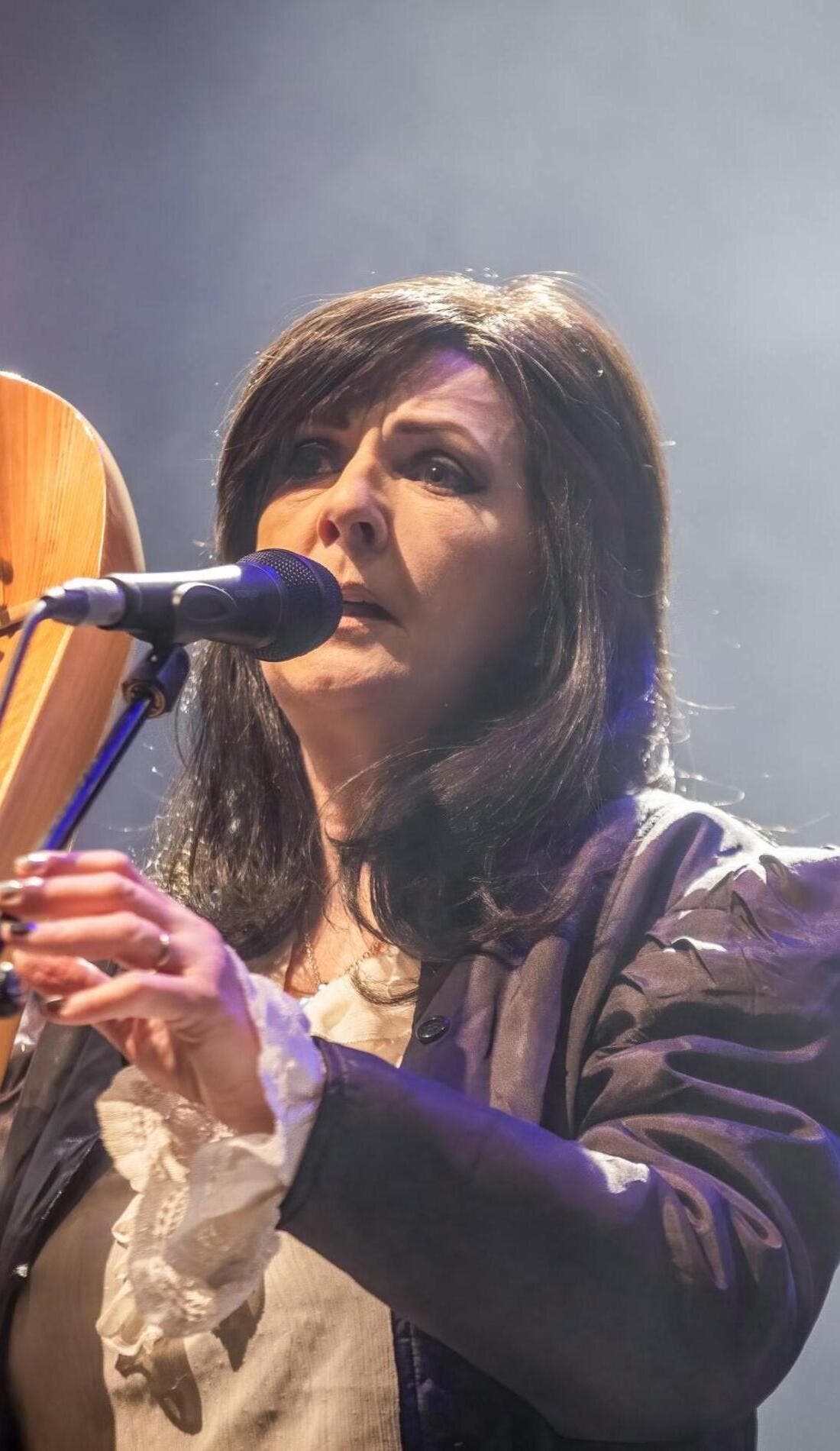 Maire Ni Bhraonain promotional image for upcoming events and ticket sales