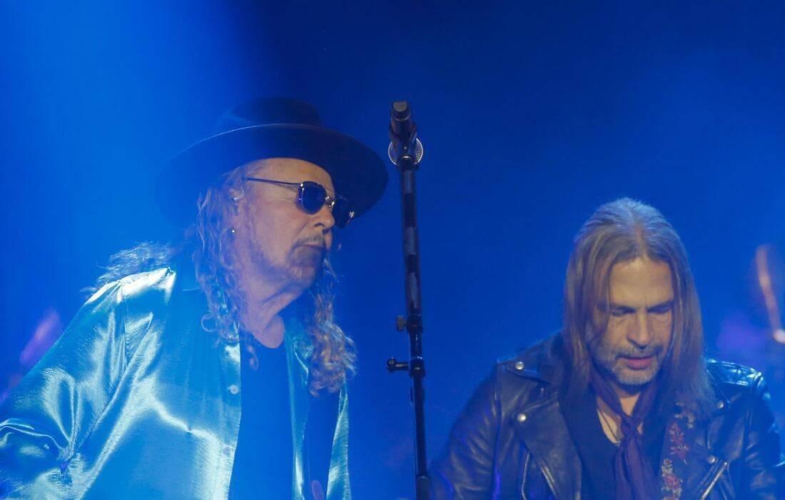 Promotional image for MANA tickets at Save Mart Center on Nov 28, 2025