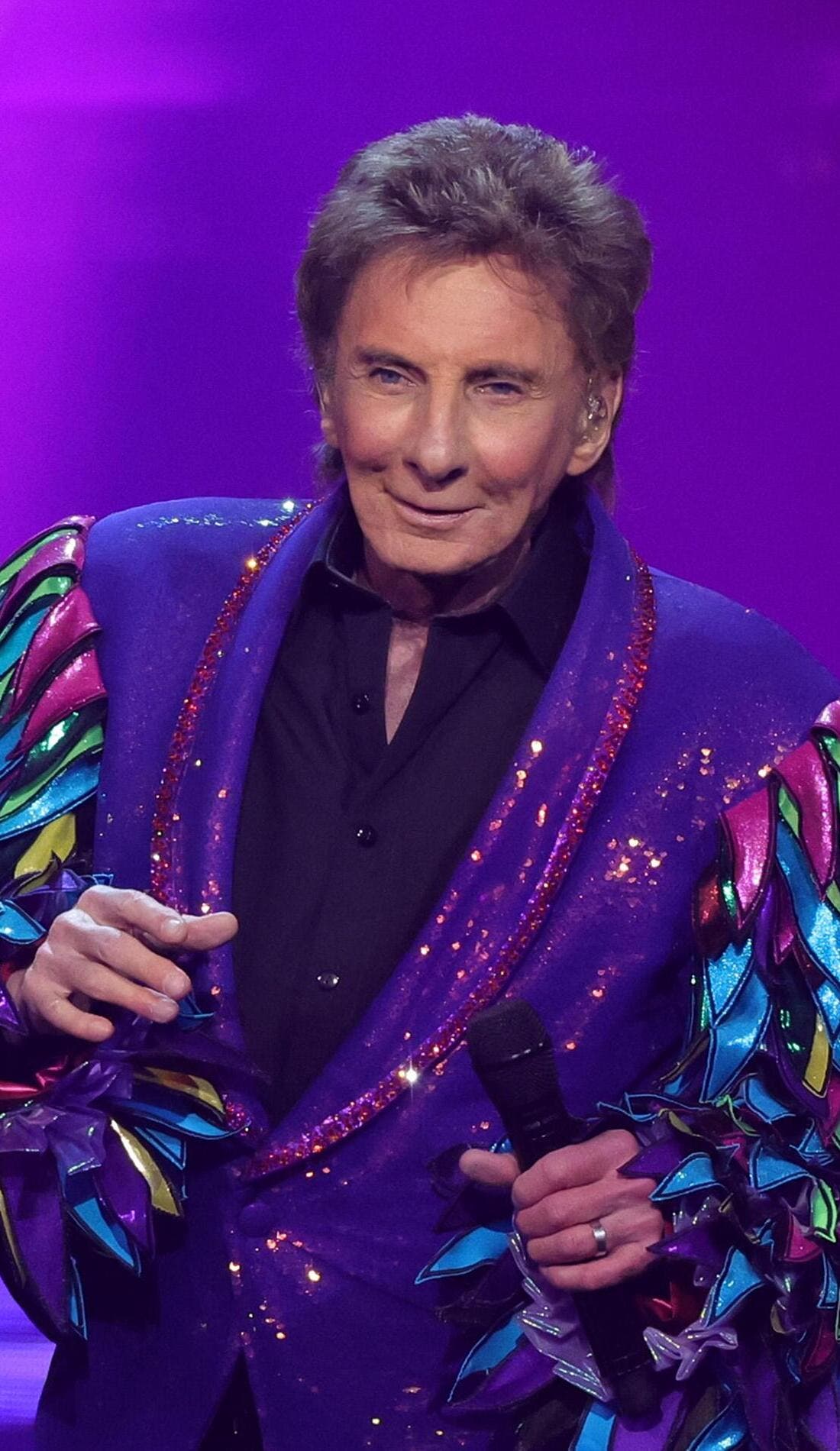 Manilow promotional image for upcoming events and ticket sales