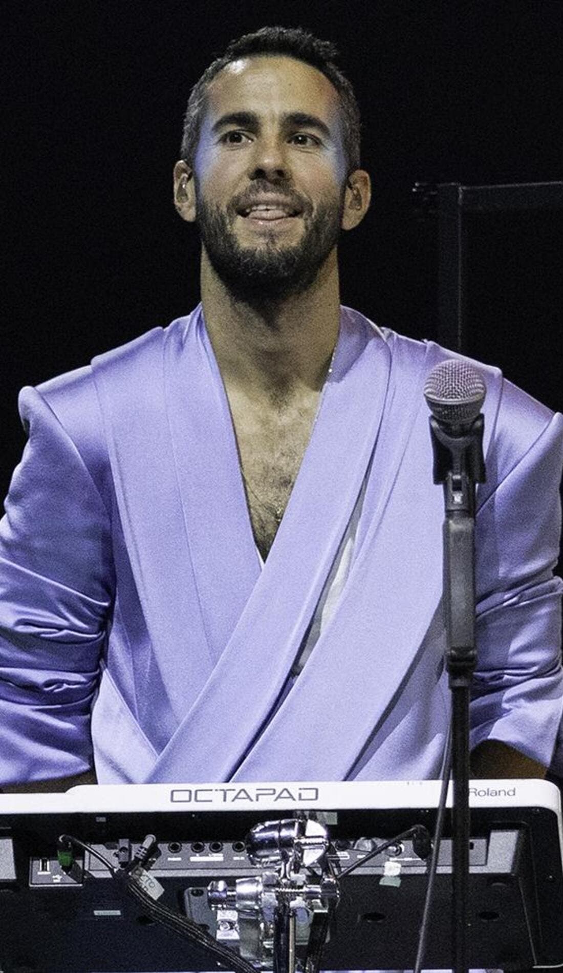 Manu Delago promotional image for upcoming events and ticket sales