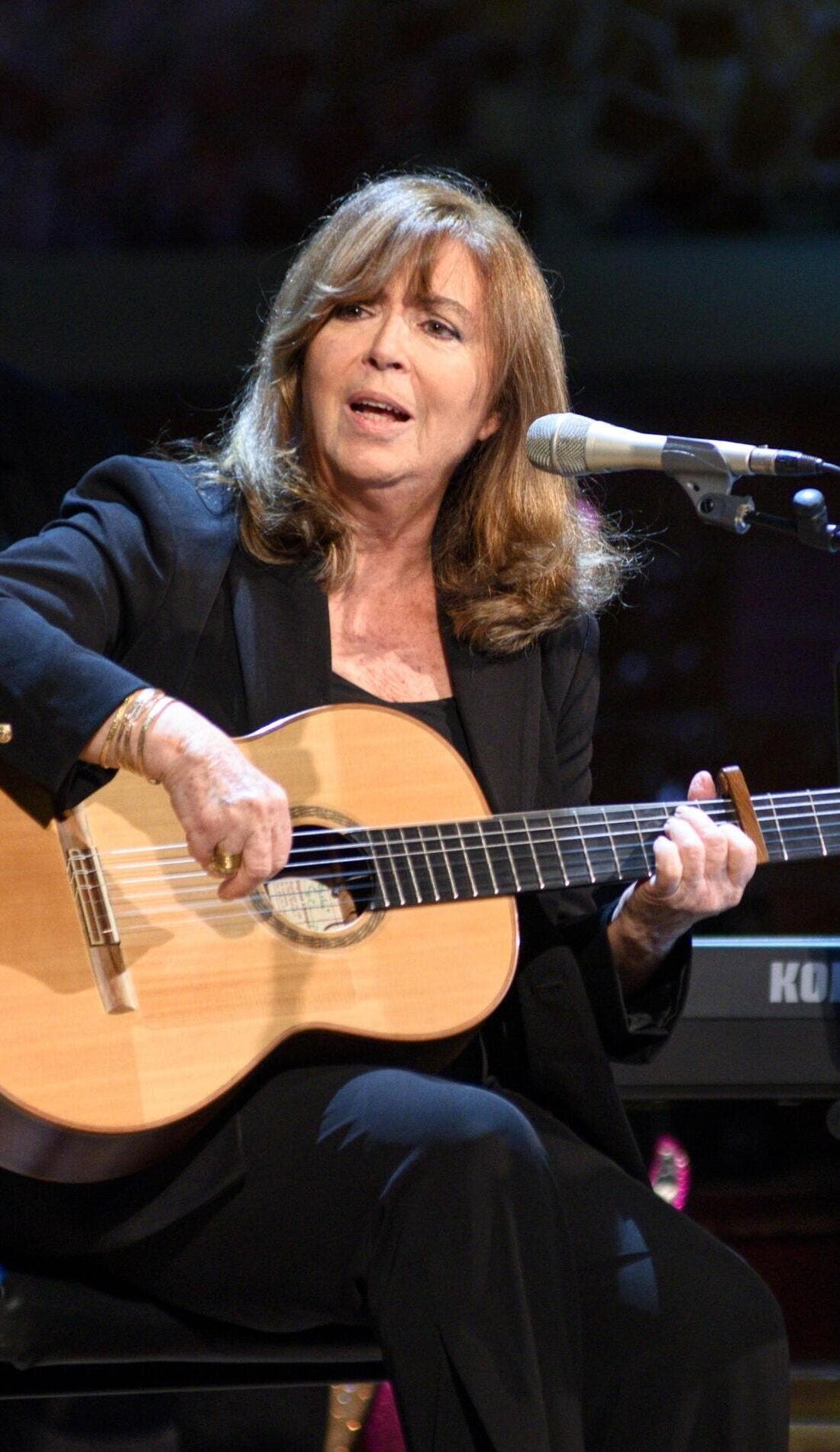 Maria del Mar Bonet promotional image for upcoming events and ticket sales