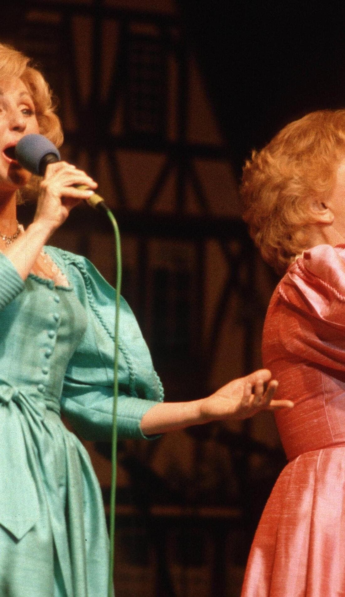 Maria & Margot Hellwig promotional image for upcoming events and ticket sales