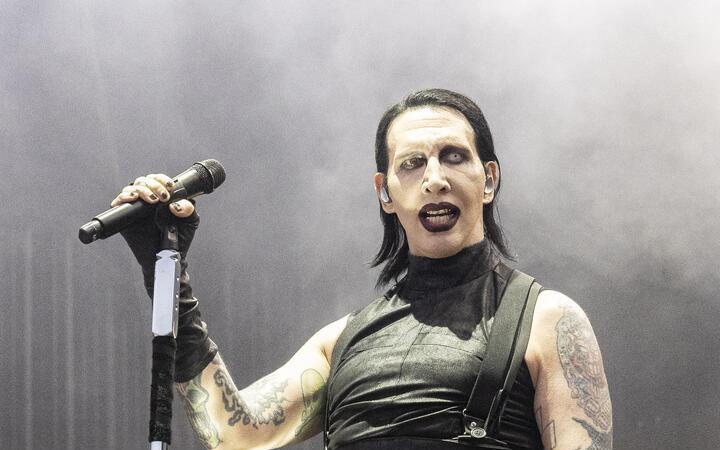 ミュージシャン Marilyn Manson X-LARGE Marilyn Manson during 15th Annual MTV Video Music Awards at
