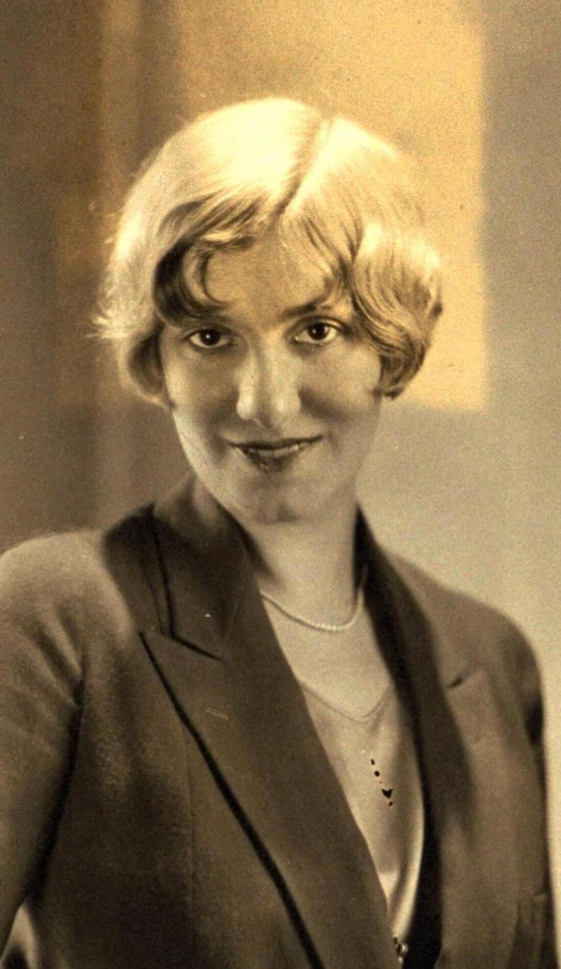 Marion Harris promotional image for upcoming events and ticket sales