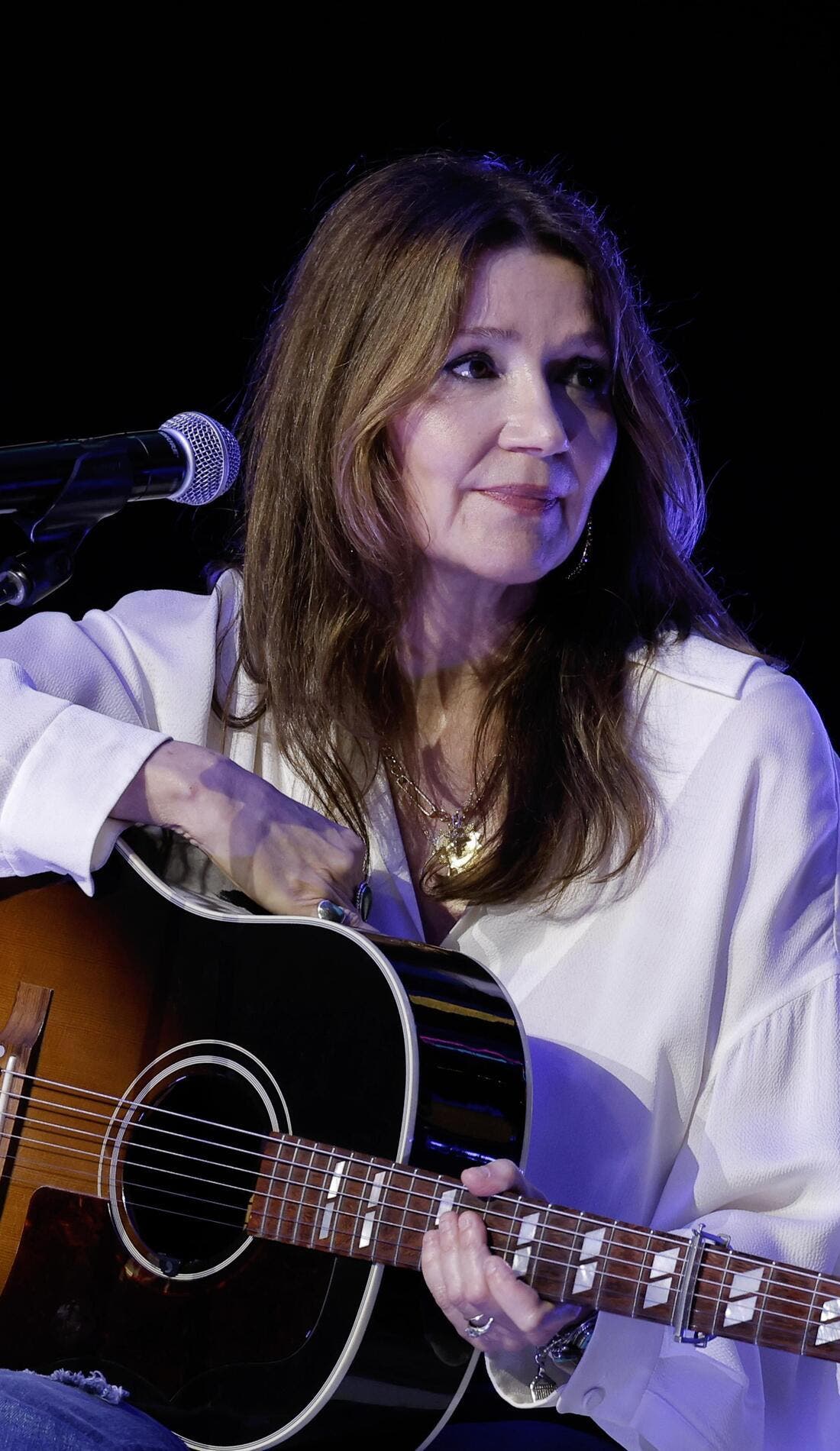 Matraca Berg promotional image for upcoming events and ticket sales