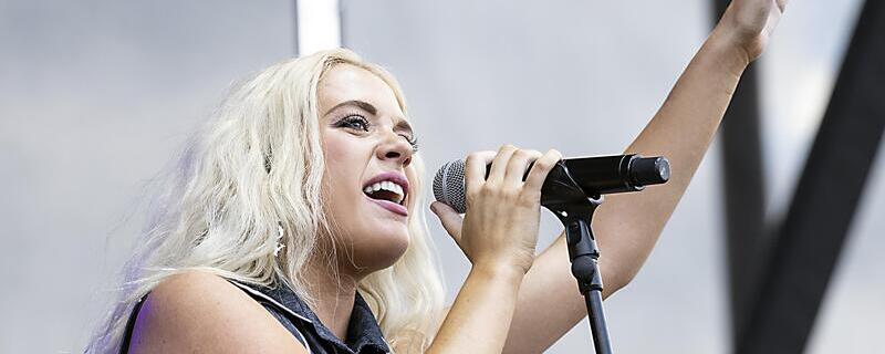 Megan Moroney at Target Center