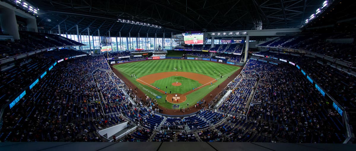 loanDepot park Seating Chart & Seat Views SeatGeek