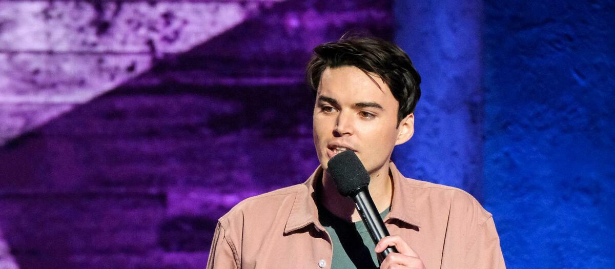 Michael Longfellow - Laughs Comedy Club