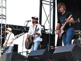 Micky and The Motorcars
