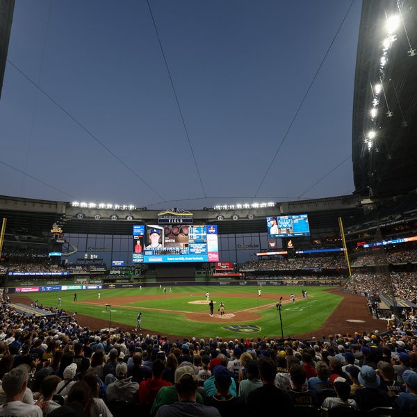 Milwaukee Brewers Tickets 
