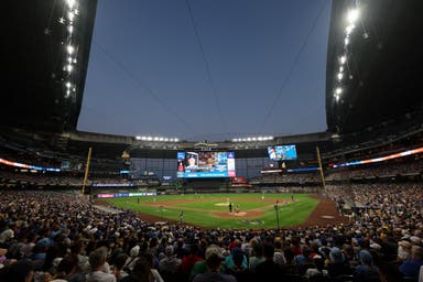 Milwaukee Brewers Tickets 