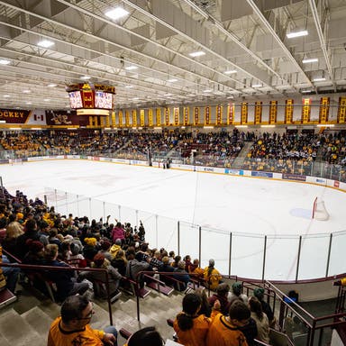 Promotional image of Minnesota Golden Gophers Womens Hockey